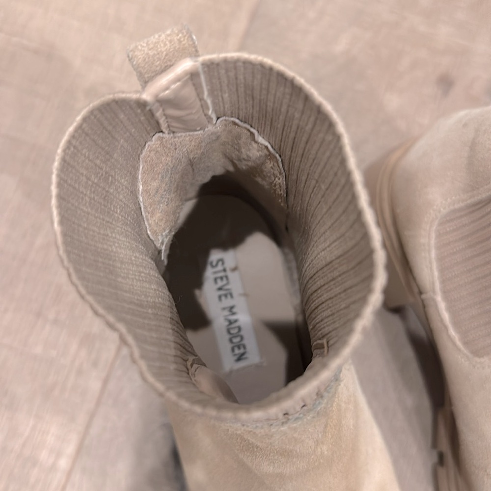 Steve Madden light tan boots - Picture 5 of 5